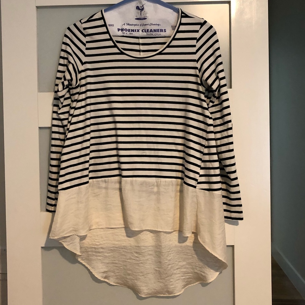 Anthropologie - Lili’s Closet - Tunic Top